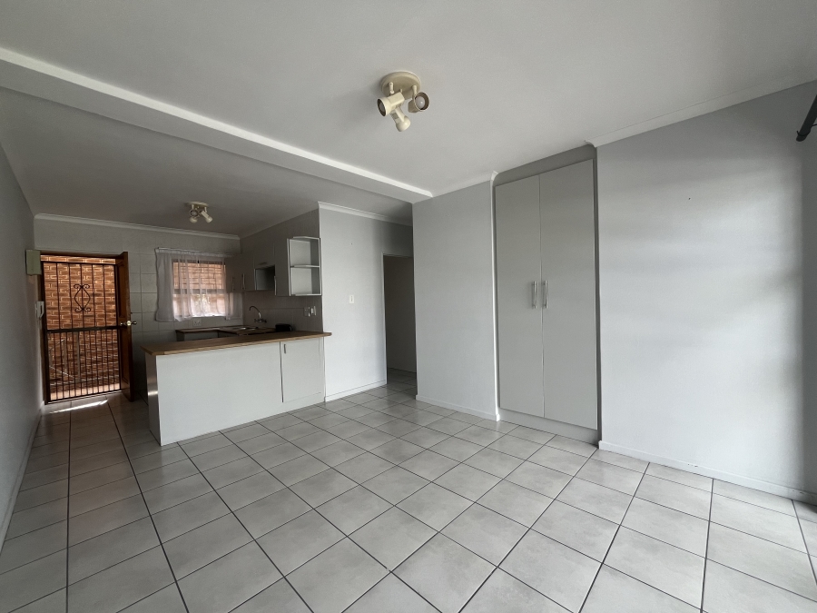 To Let 2 Bedroom Property for Rent in Durbanville Western Cape